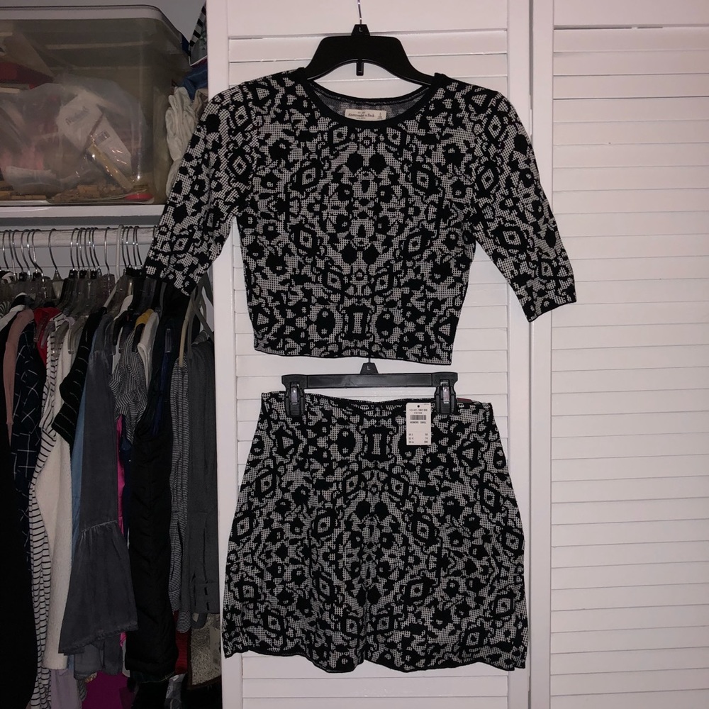 Abercrombie Separates - Skirt & Top